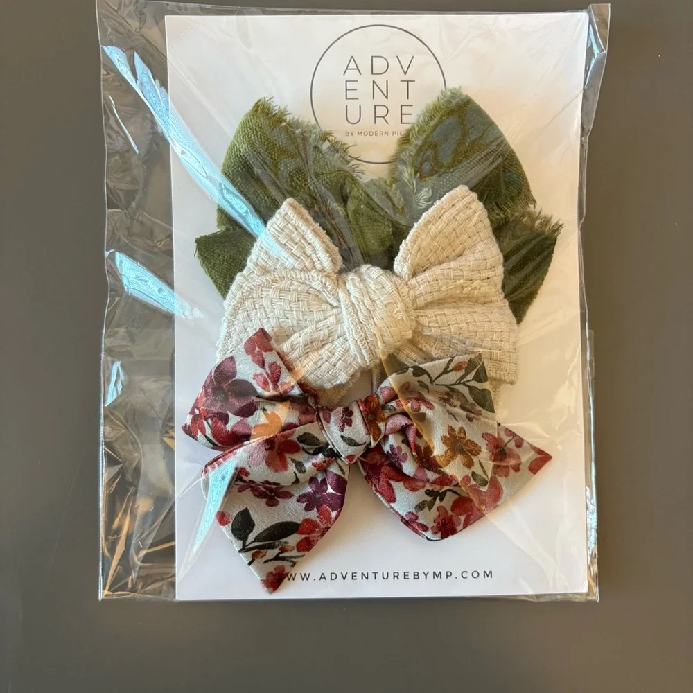 Modern Piggy Fall Bow Clip Set Floral Cream Green - NEW!